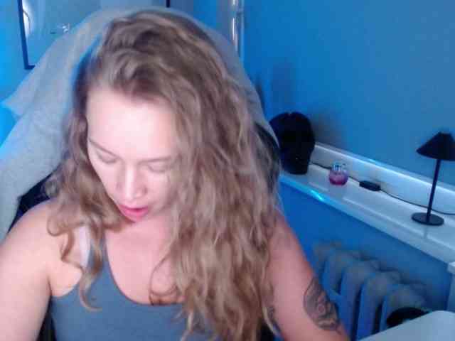 hollyBB