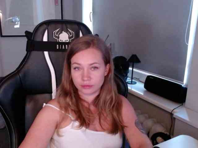 hollyBB