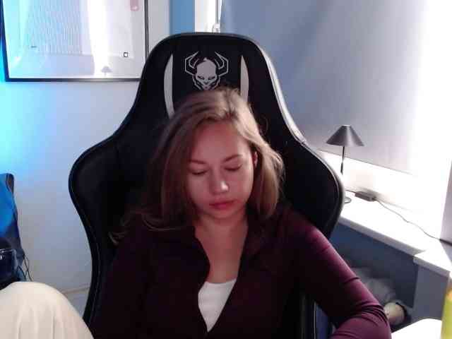 hollyBB webcam
