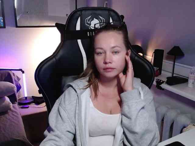hollyBB