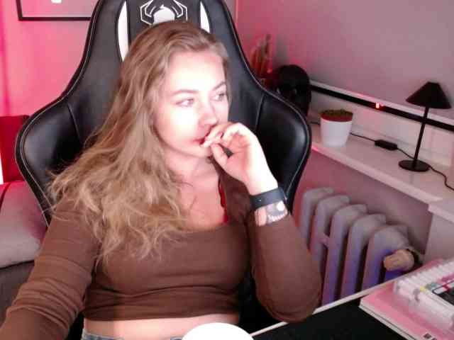 hollyBB