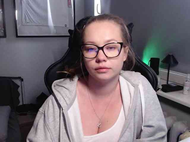 hollyBB