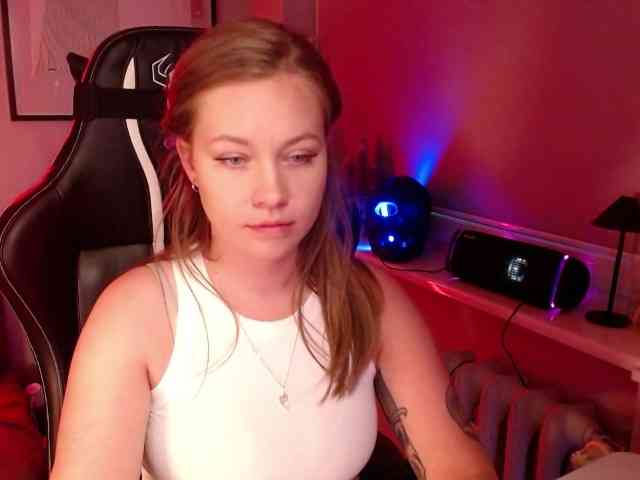 hollyBB hollyBB