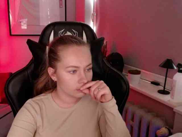 hollyBB