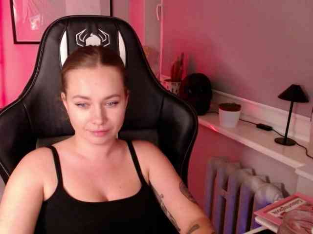hollyBB