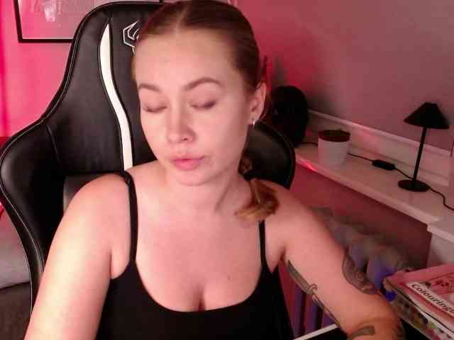 hollyBB