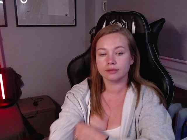 hollyBB