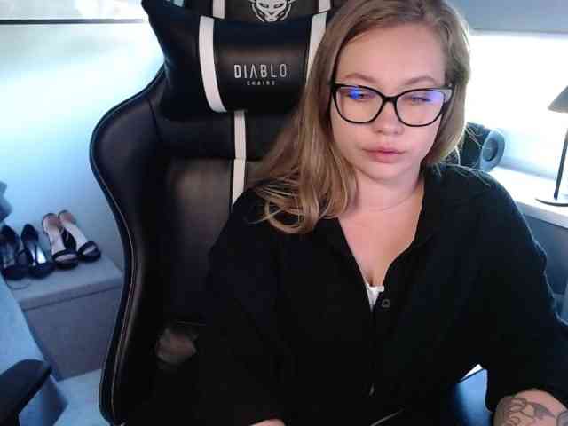 hollyBB