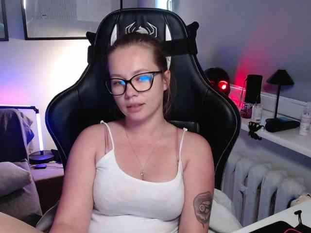 hollyBB