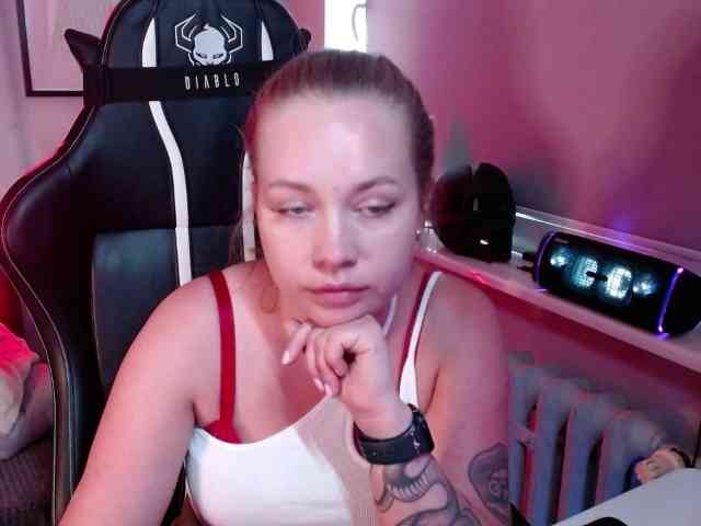 hollyBB