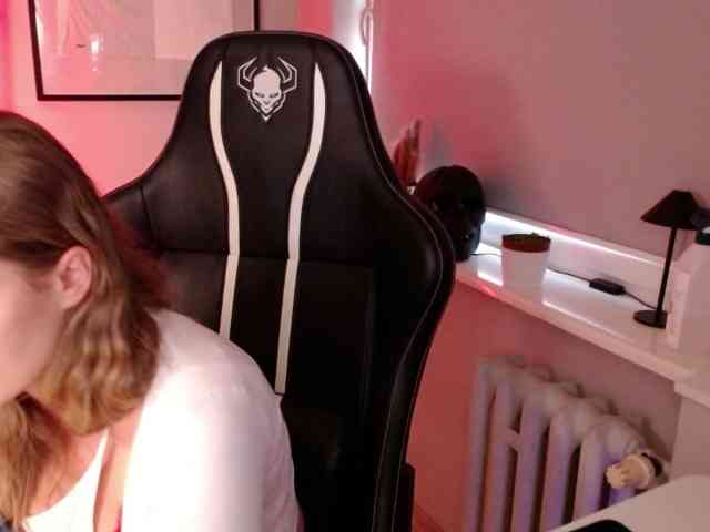 hollyBB