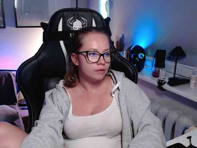 hollyBB