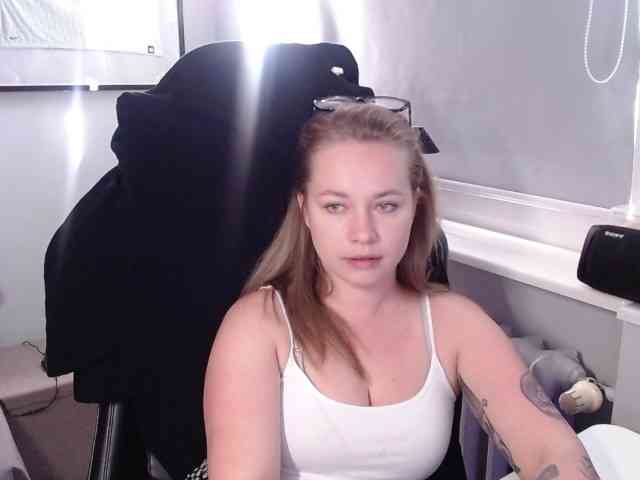 hollyBB