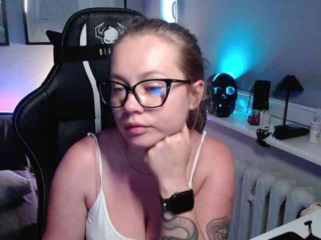 hollyBB