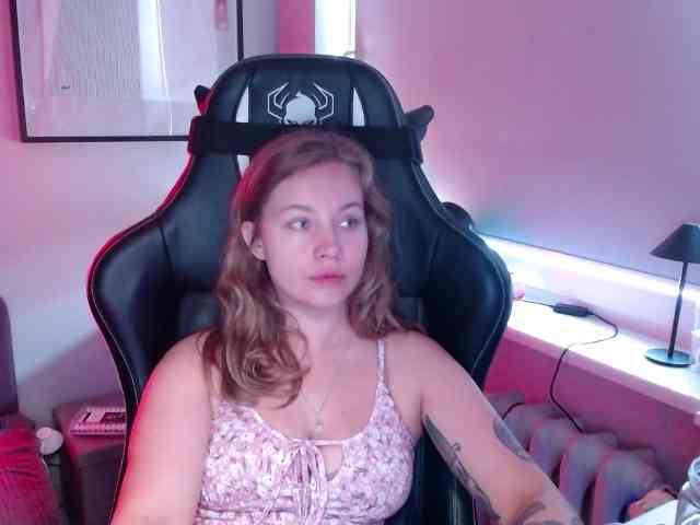 hollyBB