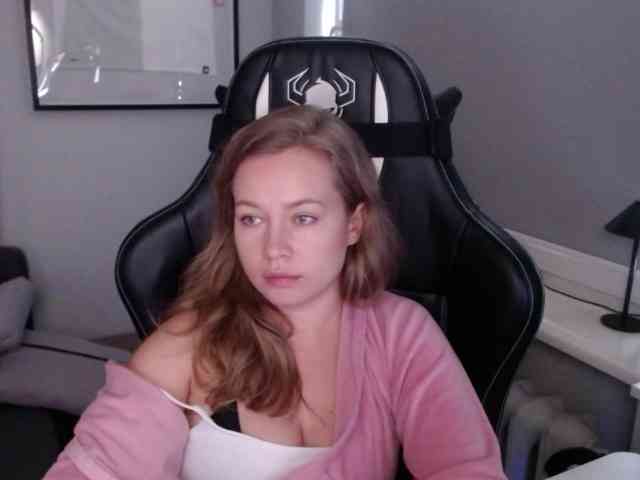 hollyBB