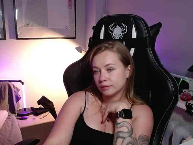 hollyBB