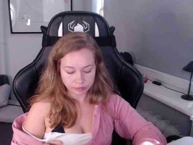 hollyBB