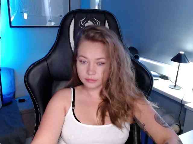 hollyBB