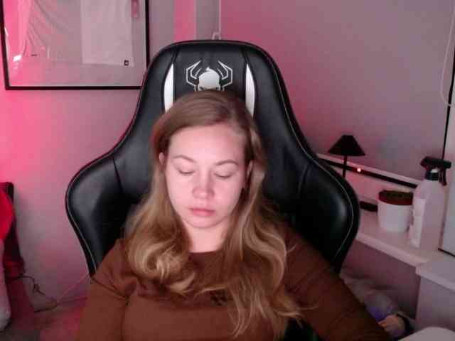 hollyBB