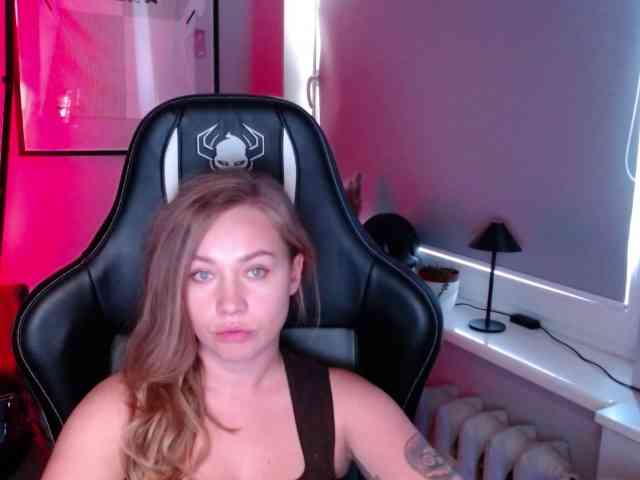 hollyBB