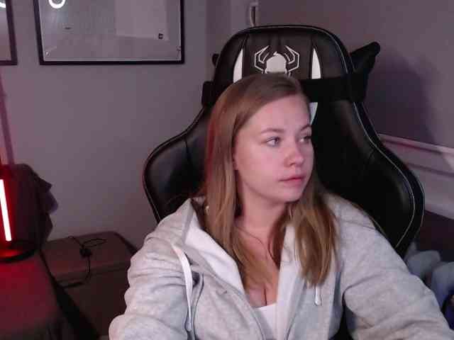 hollyBB