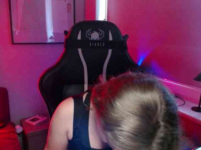 hollyBB