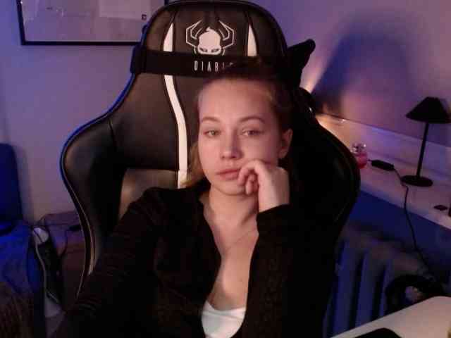 hollyBB