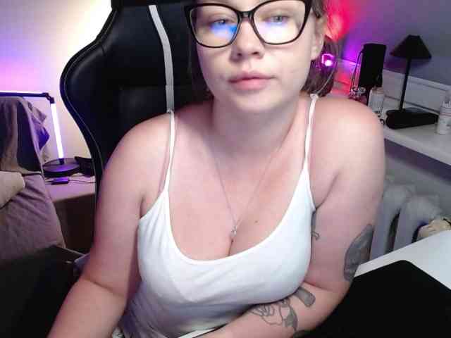 hollyBB