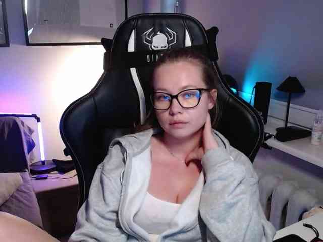 hollyBB