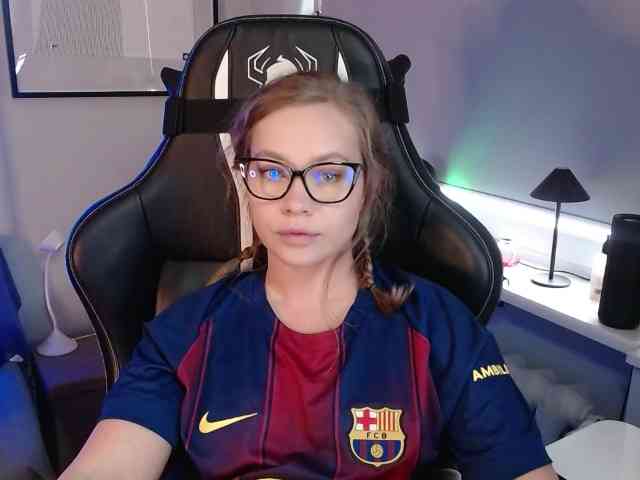 hollyBB webcam