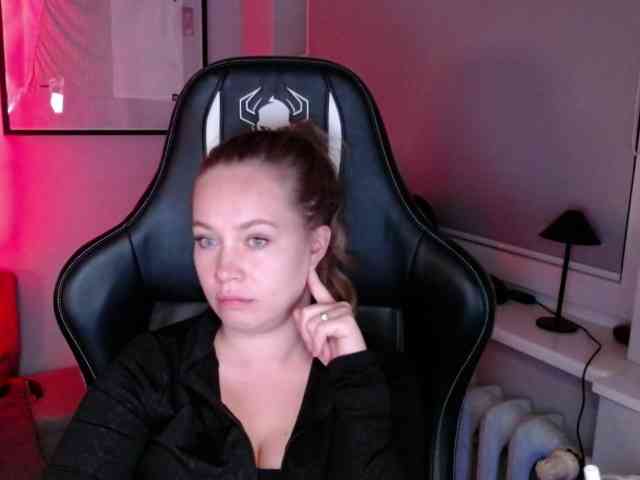 hollyBB
