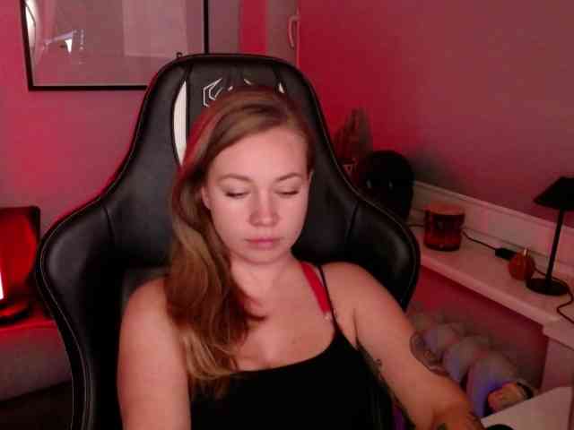 hollyBB