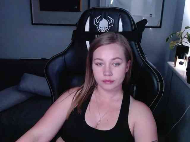 hollyBB