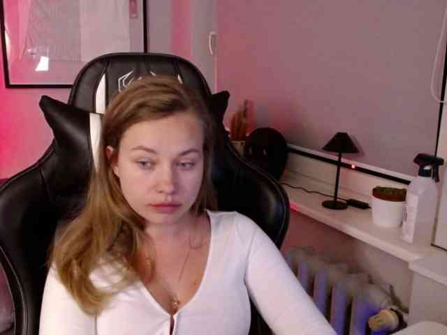 hollyBB