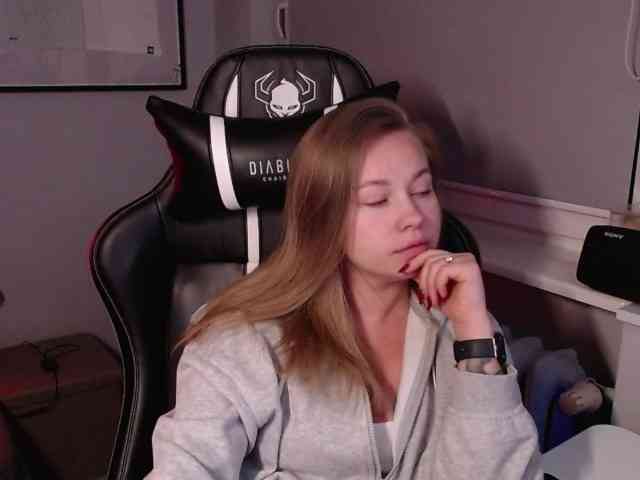 hollyBB