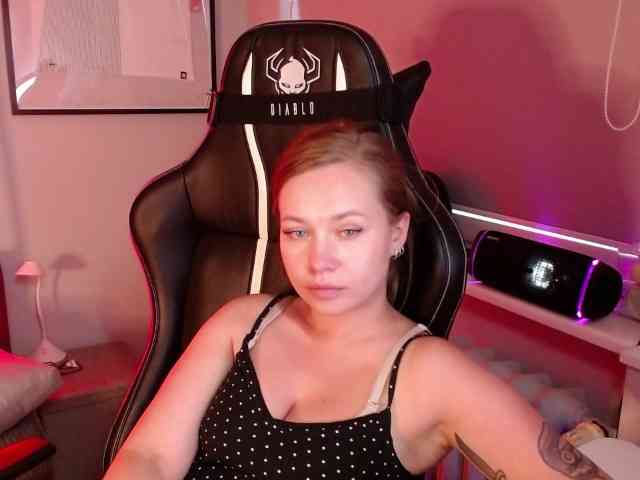 hollyBB