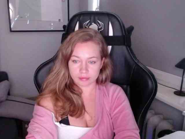 hollyBB