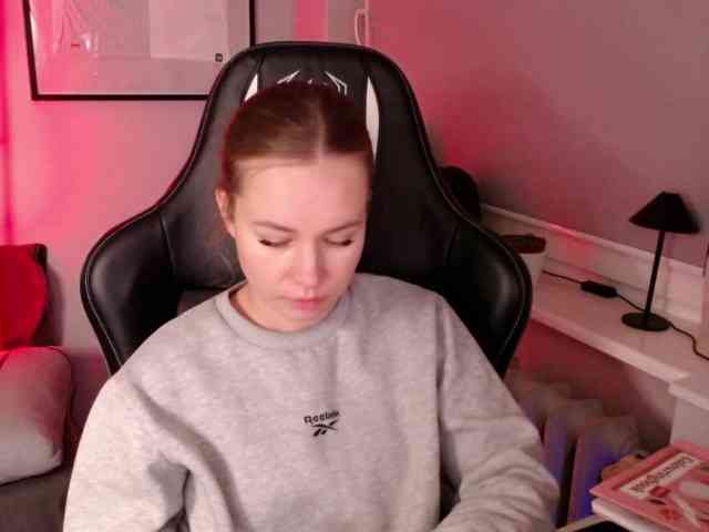 hollyBB