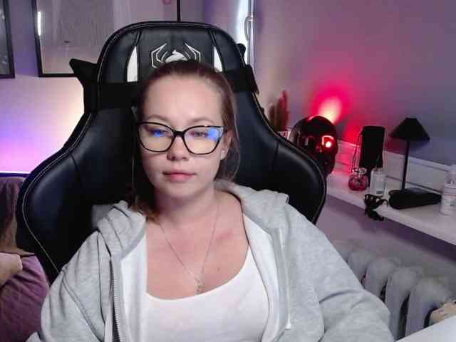 hollyBB
