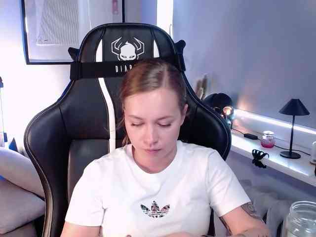 hollyBB