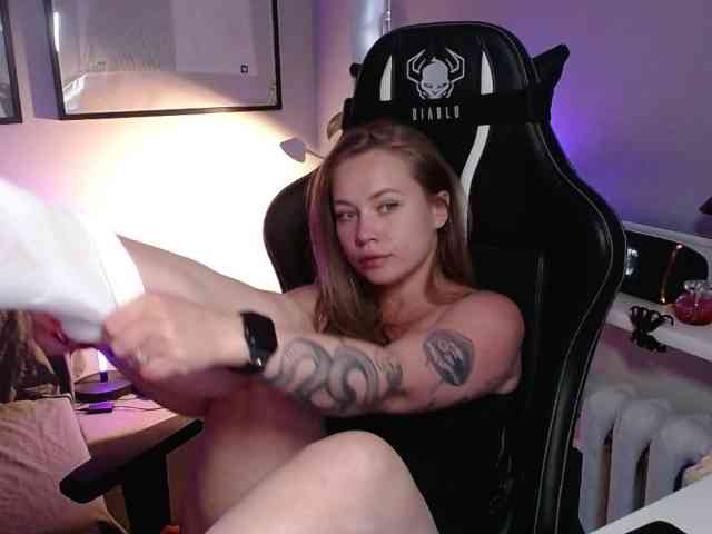 hollyBB