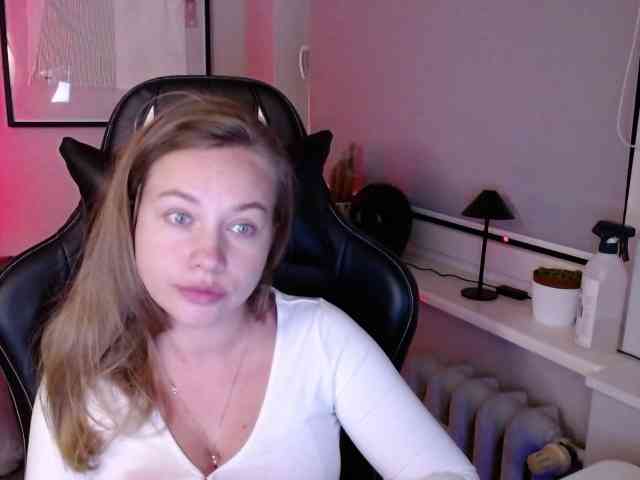 hollyBB