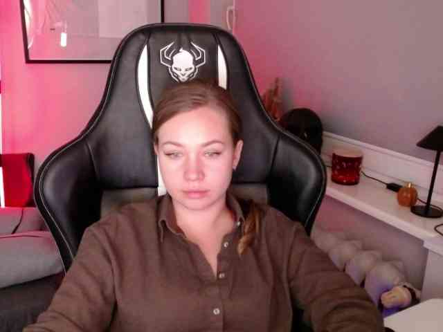 hollyBB