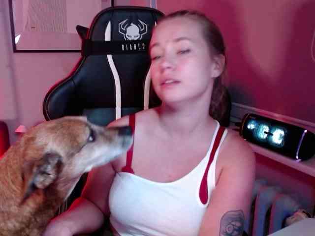 hollyBB