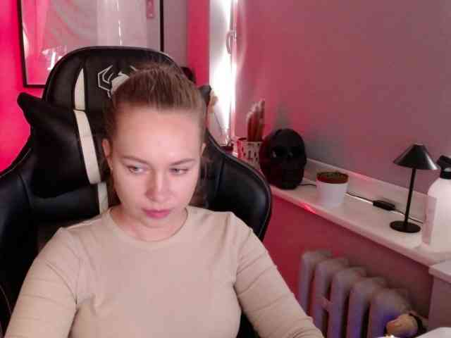 hollyBB