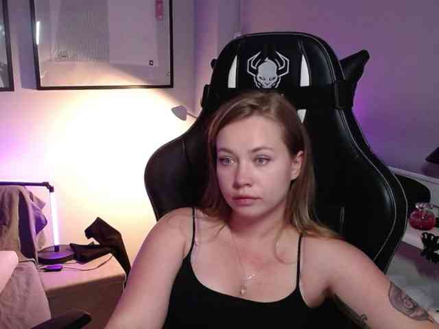hollyBB