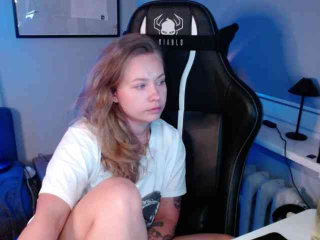 hollyBB