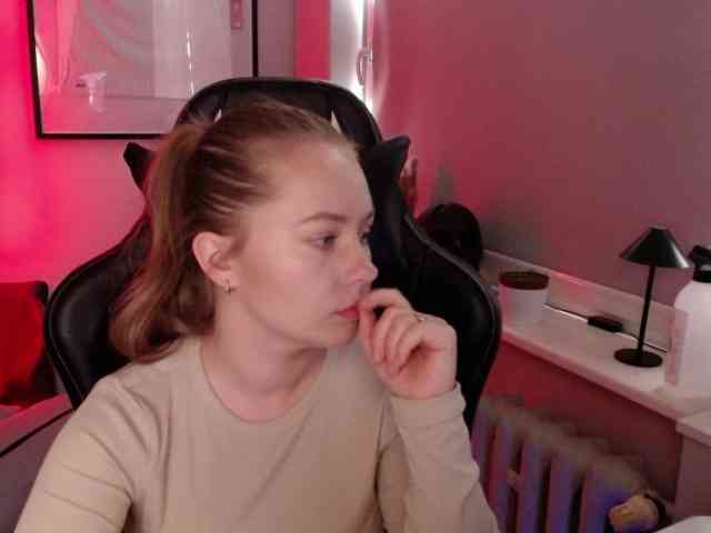 hollyBB