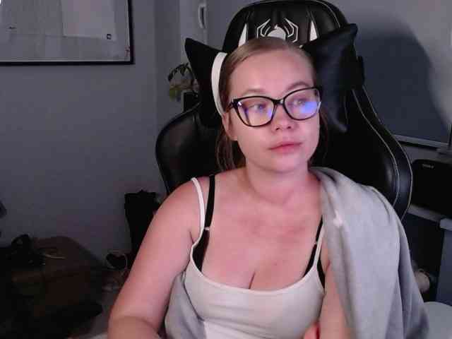 hollyBB